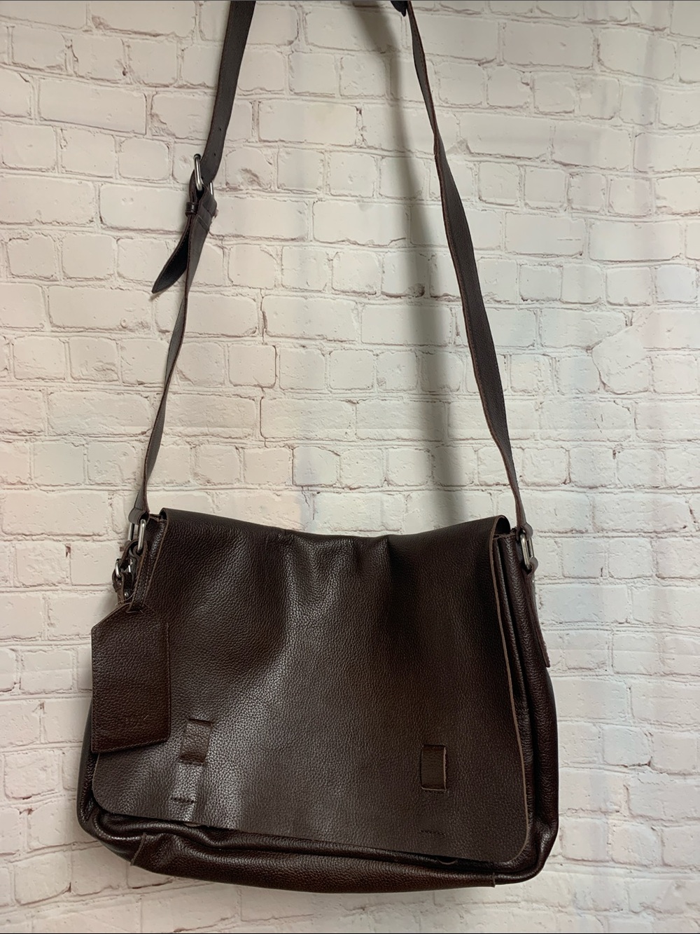 Red Envelope Brown Leather Messenger Bag
